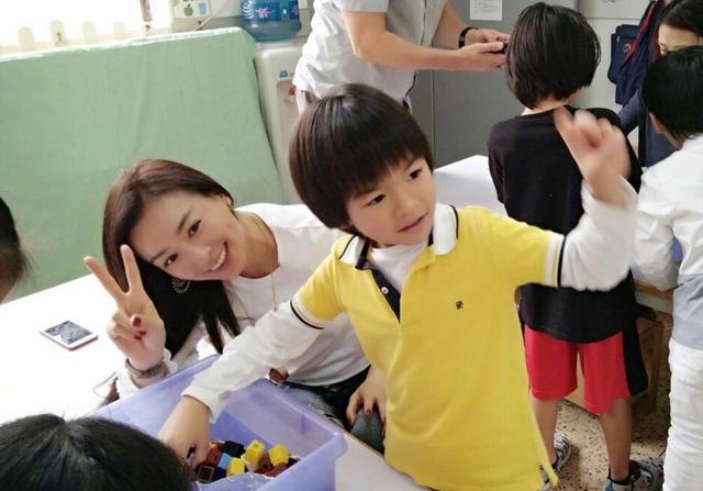 以爱之名 相关产品