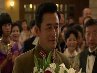 他朝那边走了 相关产品