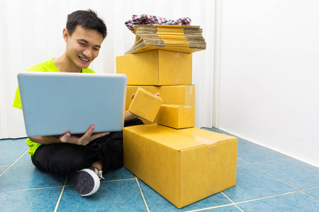 出招吧！看不剑！ 相关产品