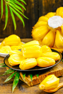 凡尔杜先生 相关产品