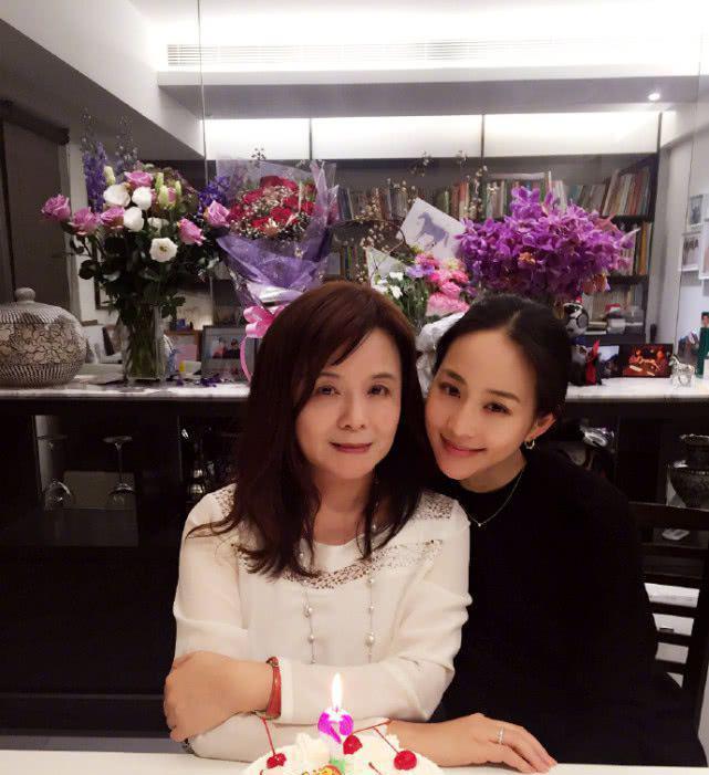 侏罗纪崛起 相关产品