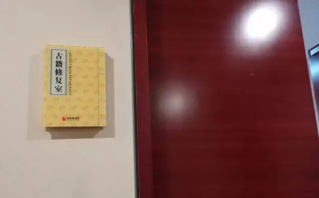 冷酷的心 相关产品