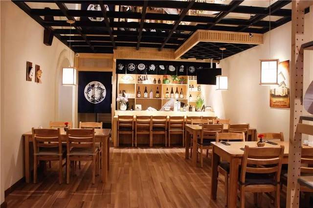 嗜血破晓 相关产品