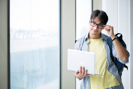 侠僧探案传奇之醉玲珑 相关产品